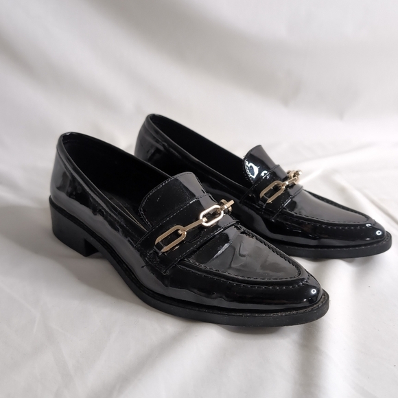ZARA Black Loafers with Chain, Size 37/ US 7 - Picture 2 of 6